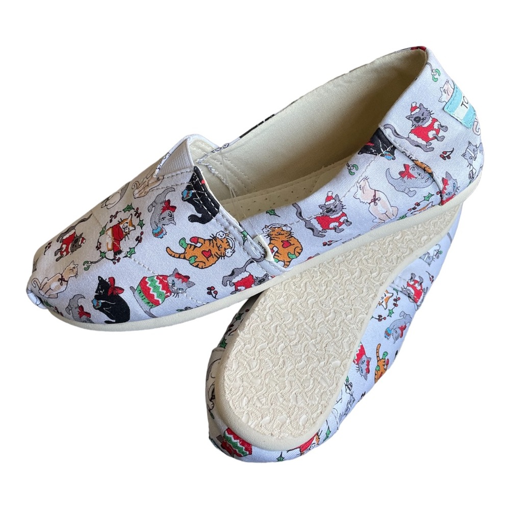 Toms Christmas Cats Shoes 7